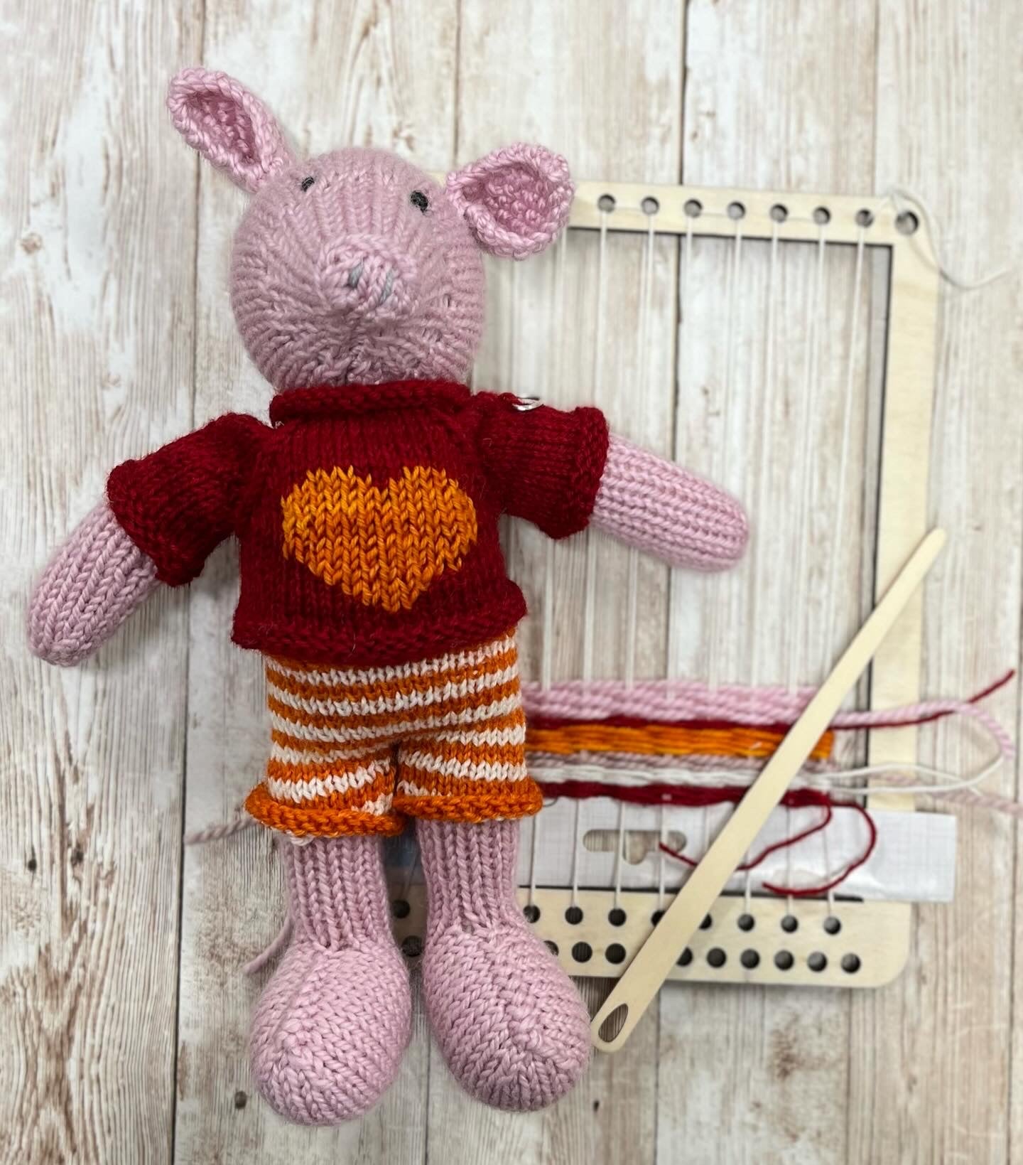 Little Cotton Rabbits - Piggy in a Jumper - yellow shorts/heart