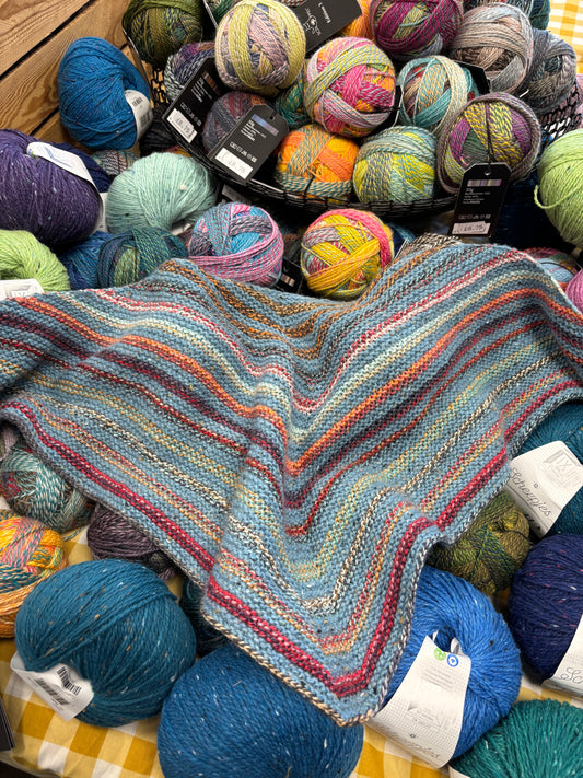 Polkagris Kerchief pattern booklet