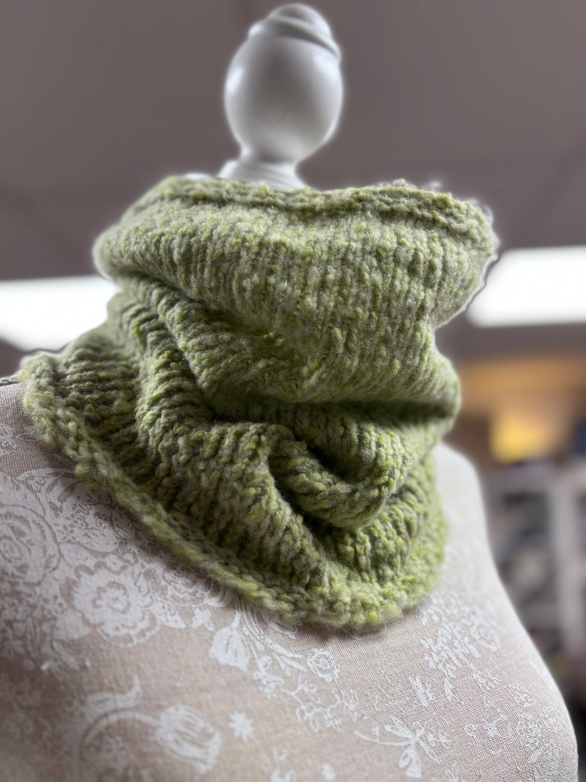 Locket’s Light as a Feather Cowl