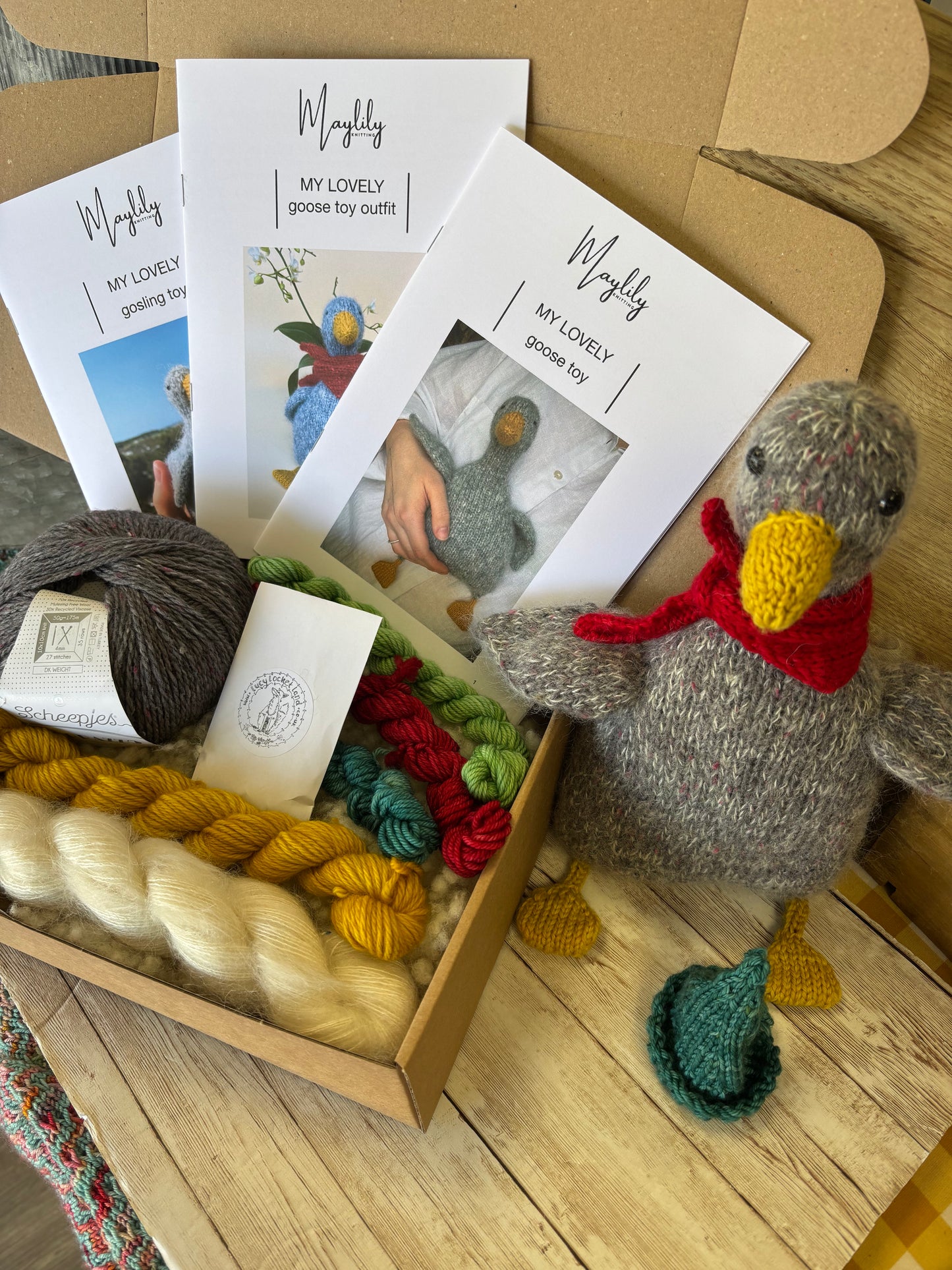 Gulliver the Goose knitting kit (with Augoostus the Gosling too!)