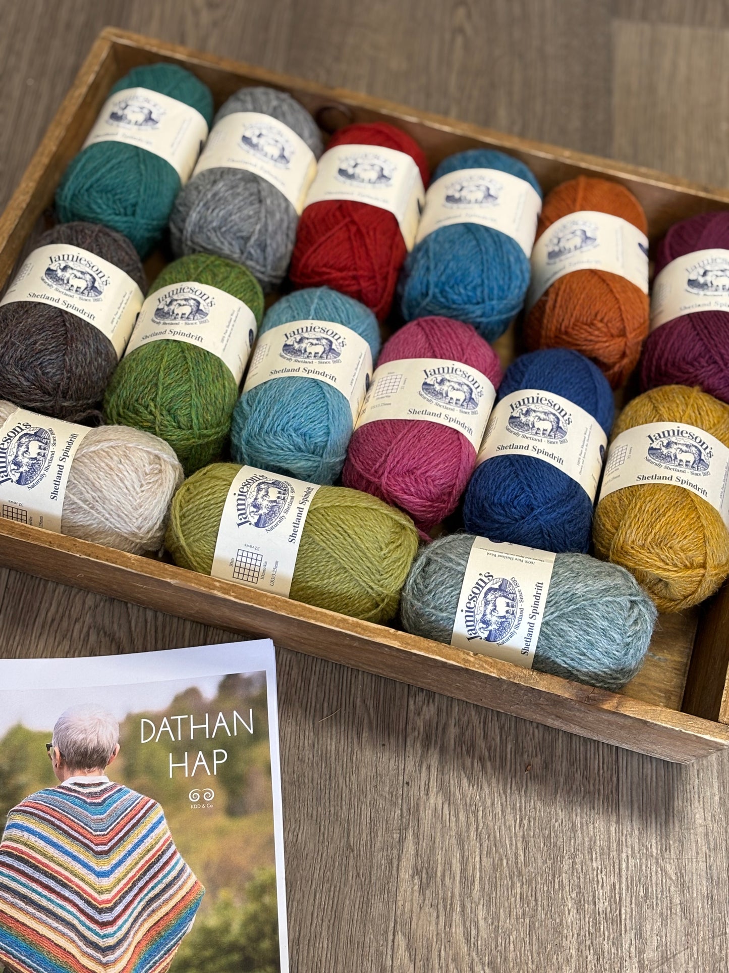 15 shade Dathan Jumper/Hap Yarn Pack