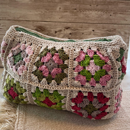 *New* Locket’s Crochet Project Bag kit