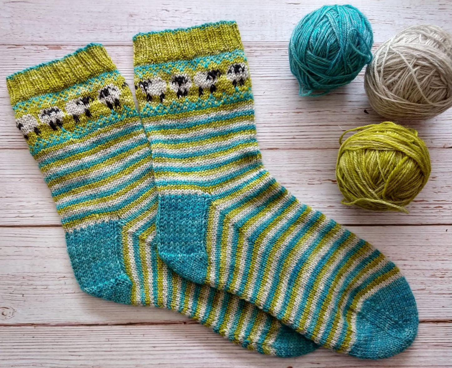 Locket’s Sheepy Socks Kit