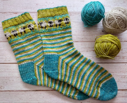 Locket’s Sheepy Socks Kit