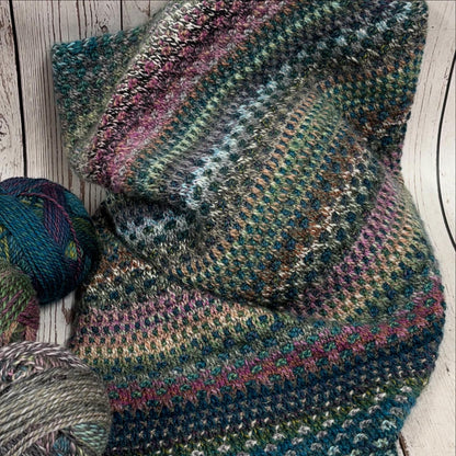 NEW The Shift cowl yarn sets (purchase pattern from Ravelry)