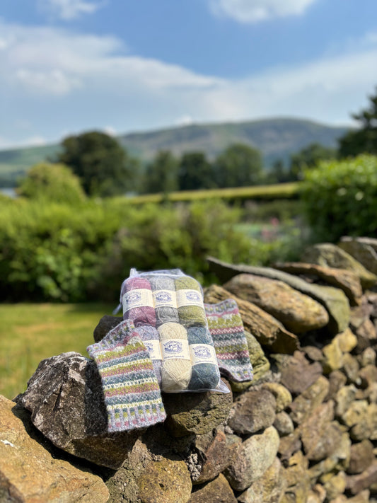 Locket's Lakeland Wristies Kit