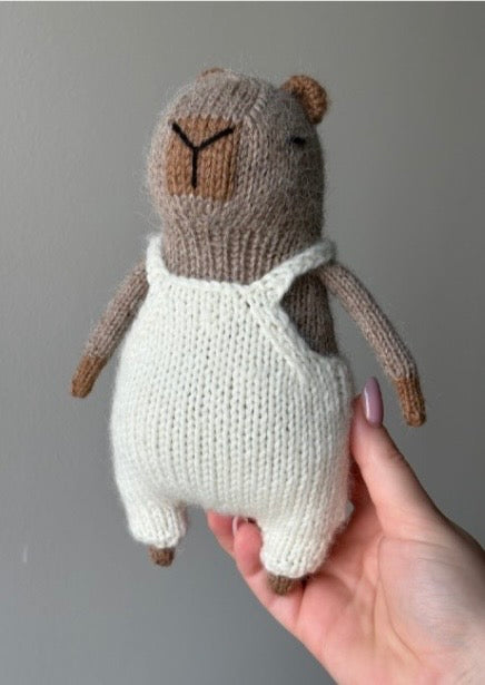 ***NEW*** Happy Flower Capybara knitting kit