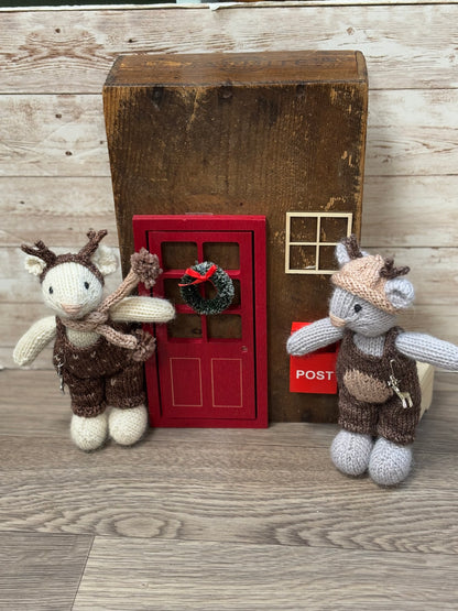 Little Cotton Rabbits Baby Mice in Locket’s Reindeer Costumes