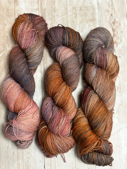 Locket's Hand Dyed 4ply BFL/Nylon