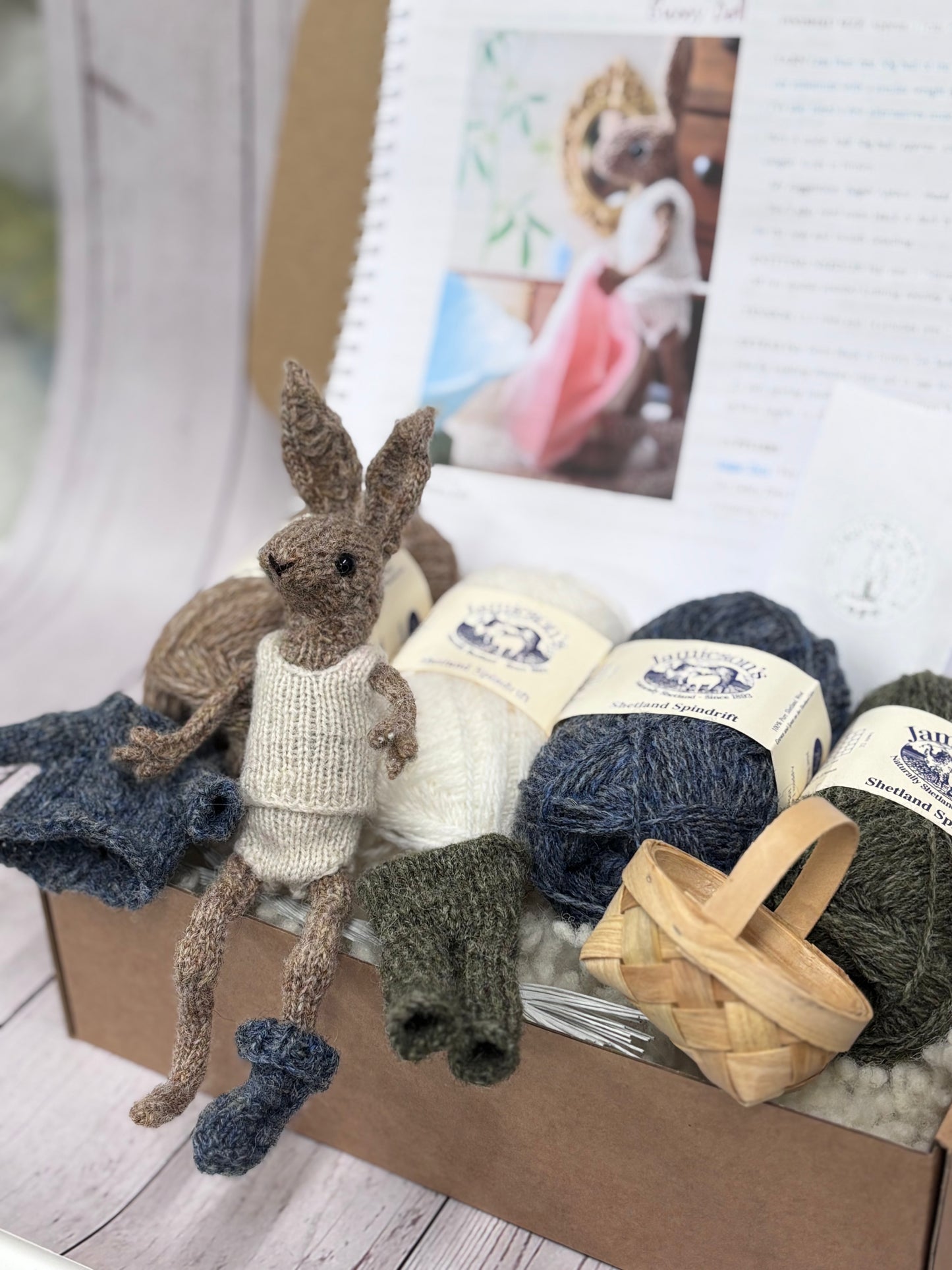 Locket's Pebble Collection - Harris the Hare (or Peony!)