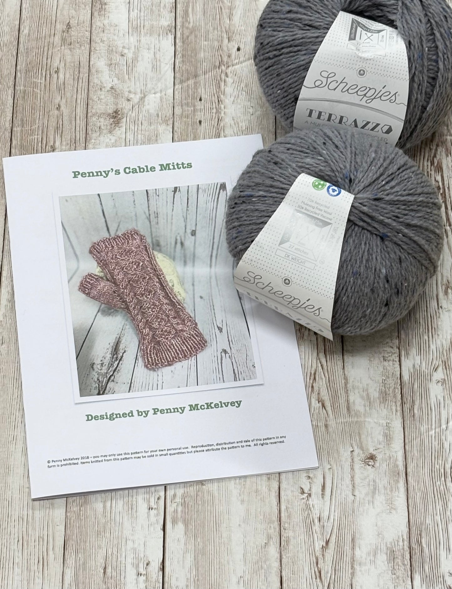 Penny’s Cable Mitts Kit with Scheepjes Terrazzo