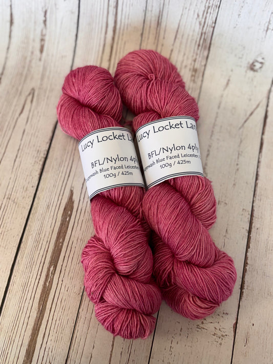 Locket's Hand Dyed 4ply BFL/Nylon Sock Yarn