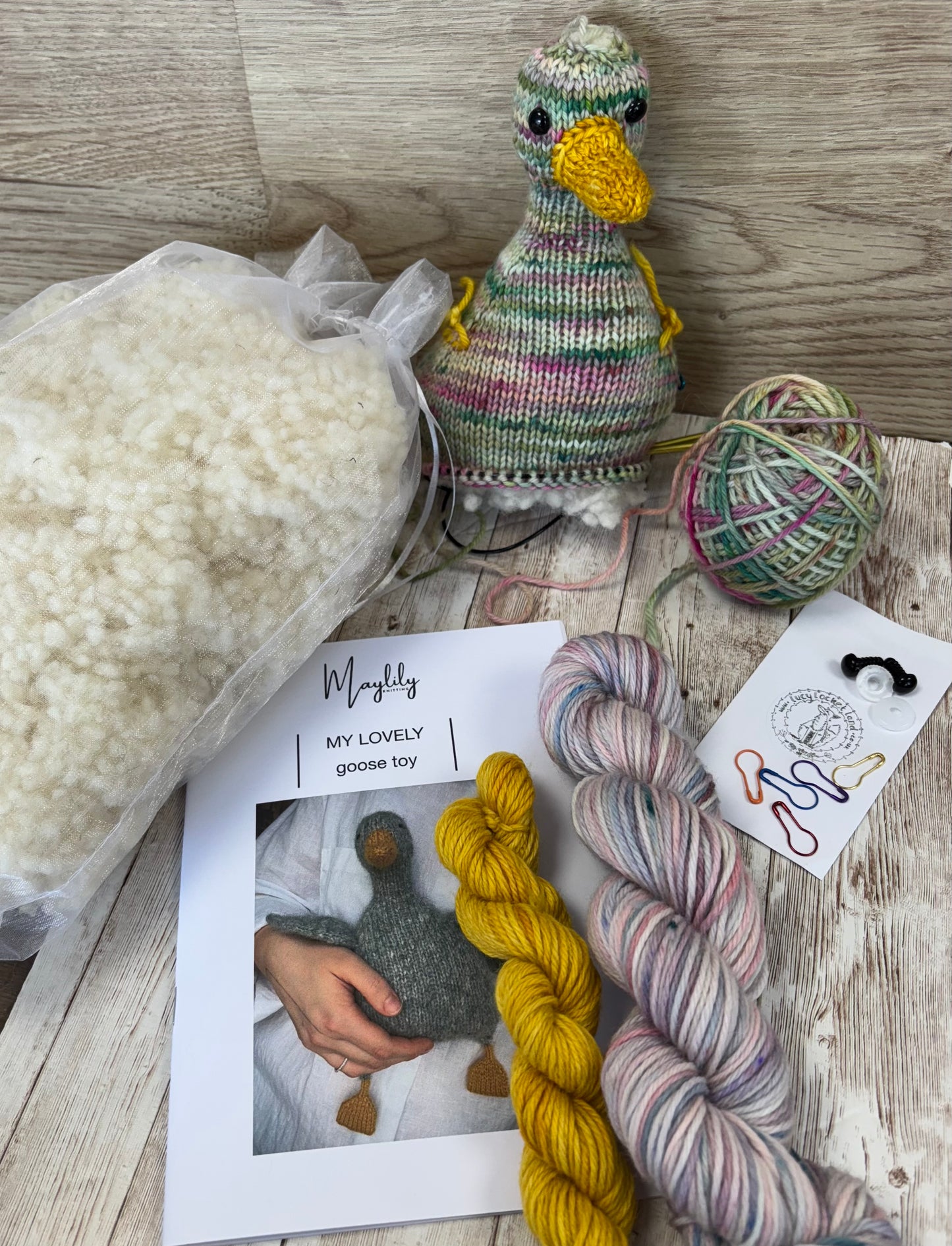 Hand Dyed Lovely Goose knitting kit