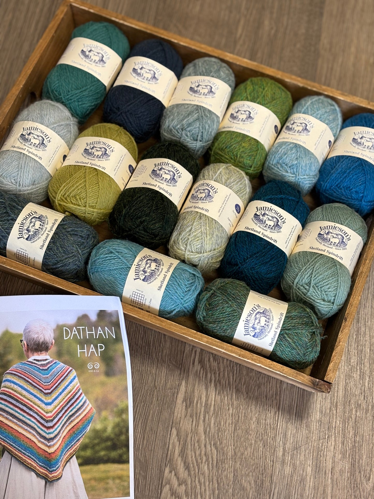 15 shade Dathan Jumper/Hap Yarn Pack