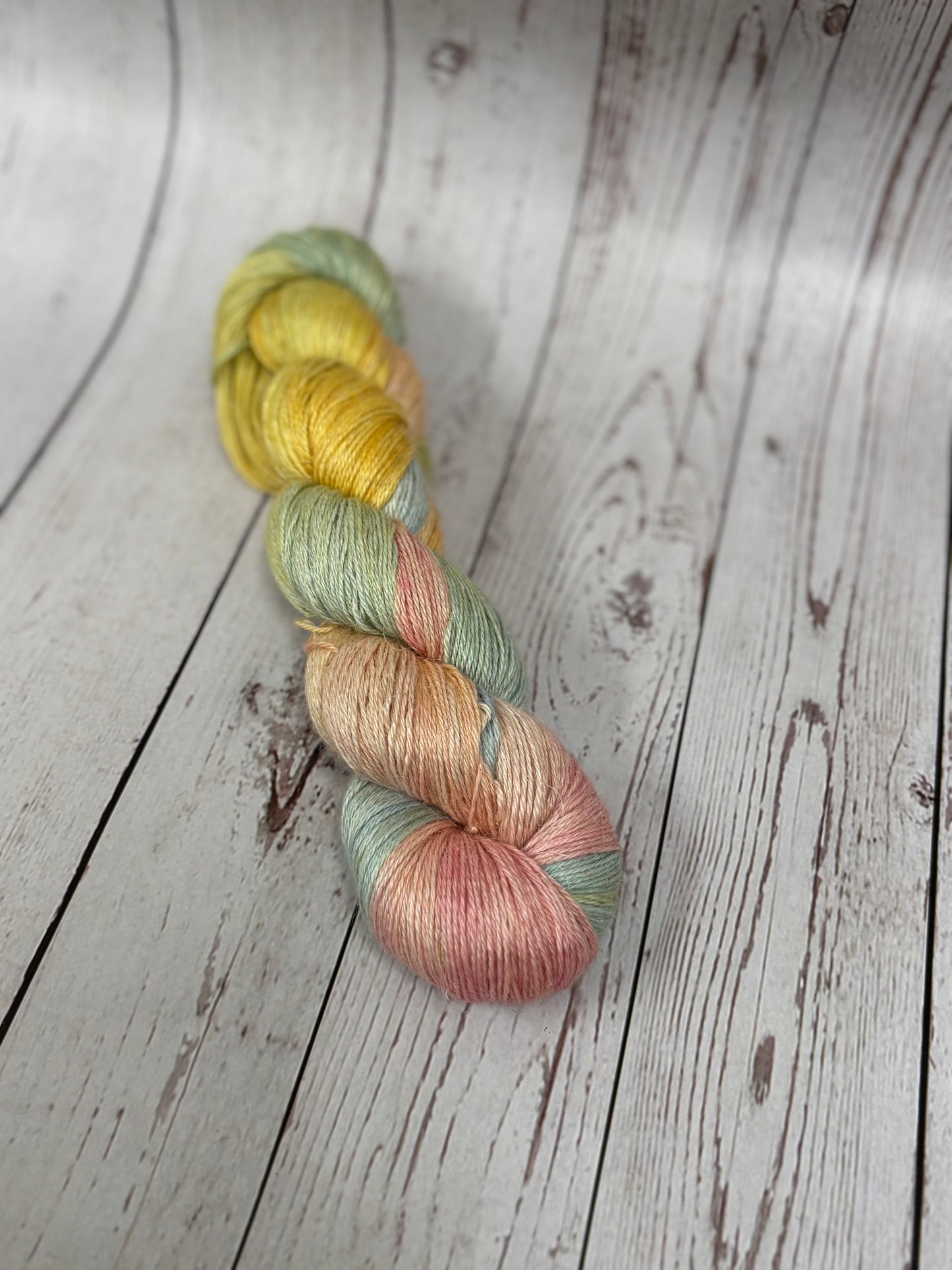 Alpaca/Linen/Silk Luxury 4ply yarn