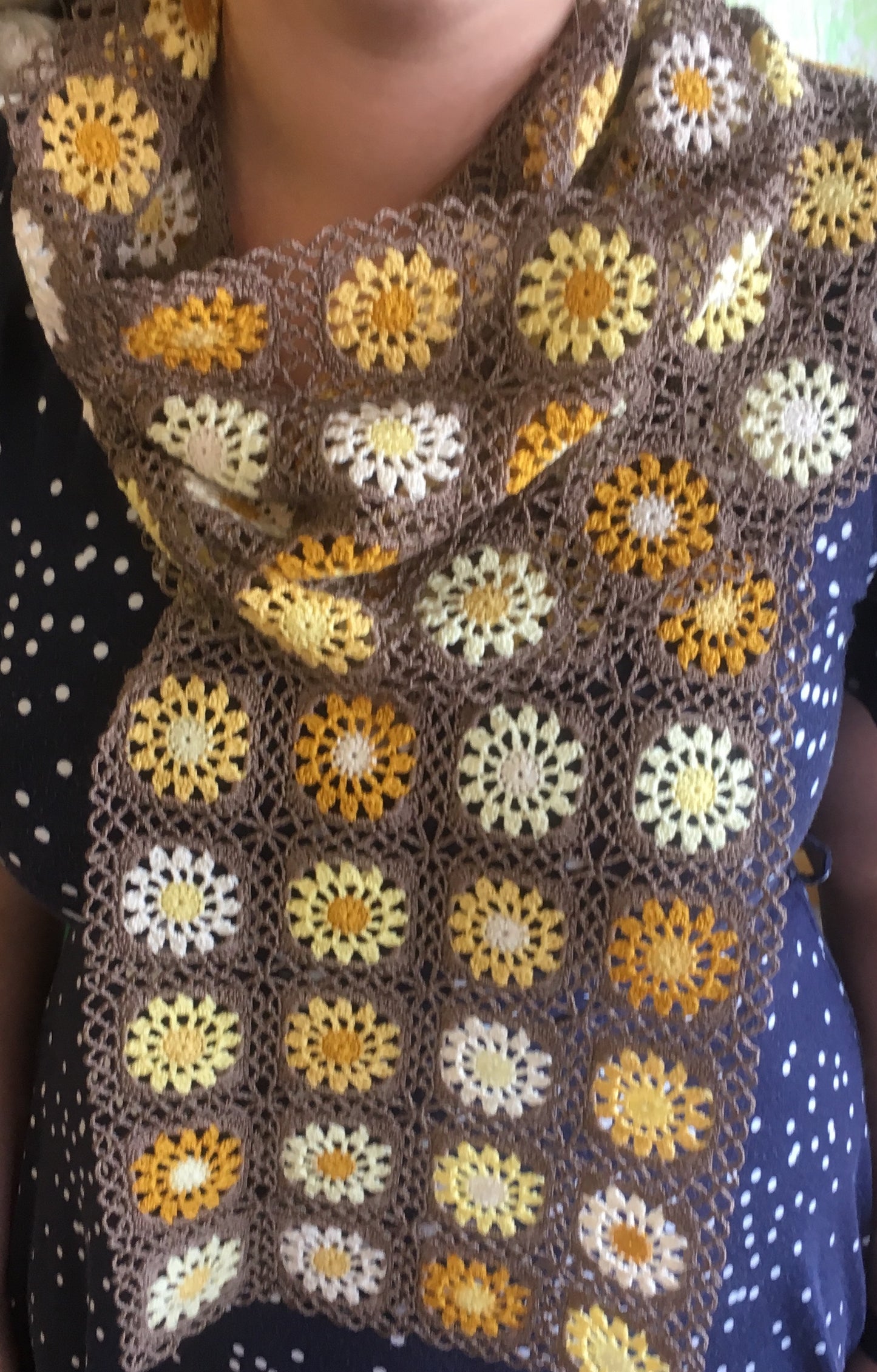 Rose Trellis Fine Crochet Scarf Kit “ Lady Hillingdon”