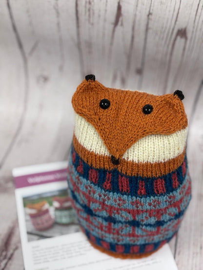 New “Vulptuous Victor” Fox knitting kit