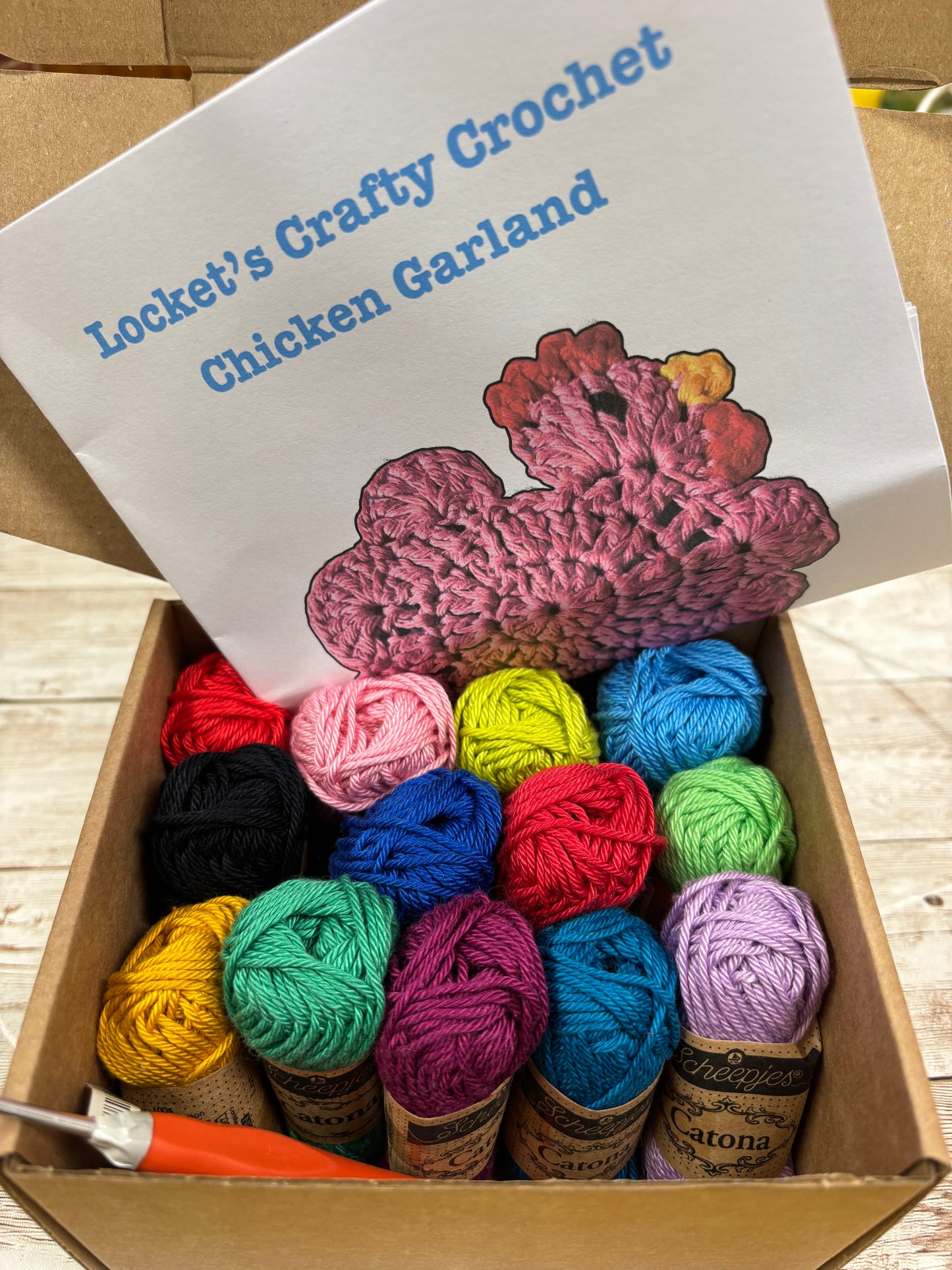 Locket’s Crafty Crochet Chicken Garland Kit