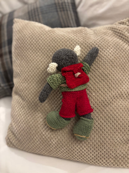 Special Wainwright the Hiking Herdy sheep kit