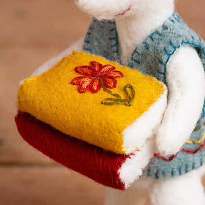 ***NEW*** Little Mouse The Librarian Felt Craft Mini Kit