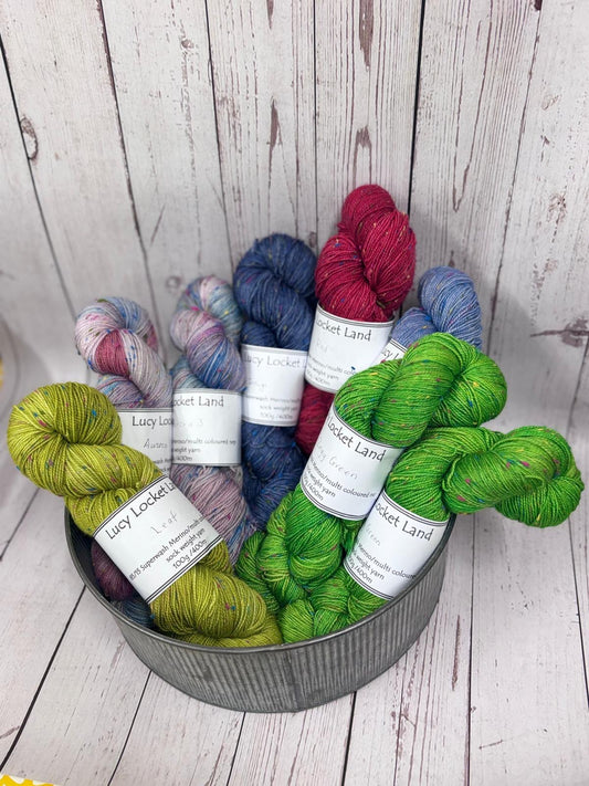 Locket's Hand Dyed 4ply Merino with multi coloured neps